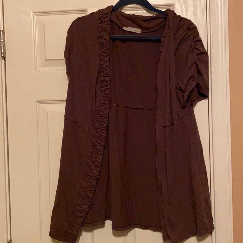 Brown open front short sleeve jacket